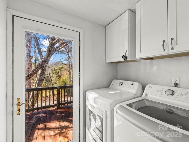 55 Katydid Lane, Franklin, NC 28734