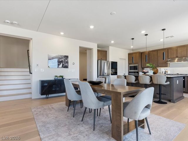 308 Cantiga Avenue, Las Vegas, NV 89183