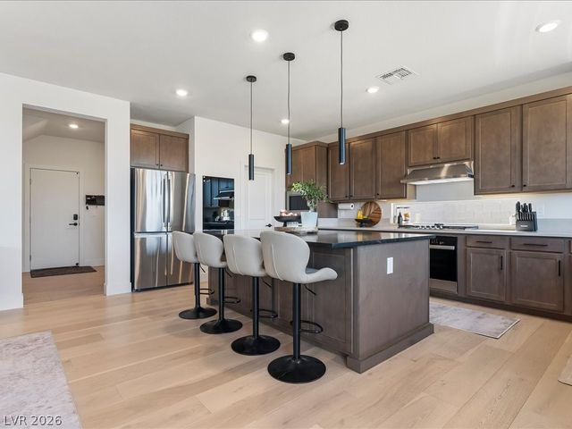 308 Cantiga Avenue, Las Vegas, NV 89183