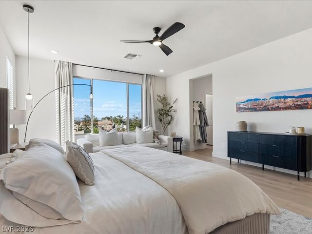 308 Cantiga Avenue, Las Vegas, NV 89183