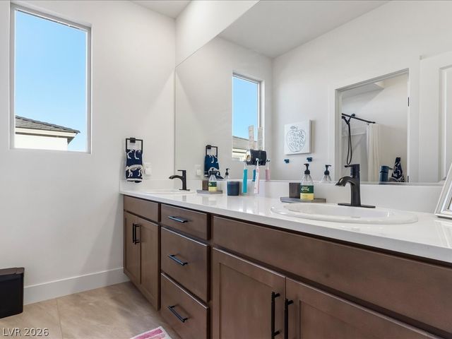 308 Cantiga Avenue, Las Vegas, NV 89183