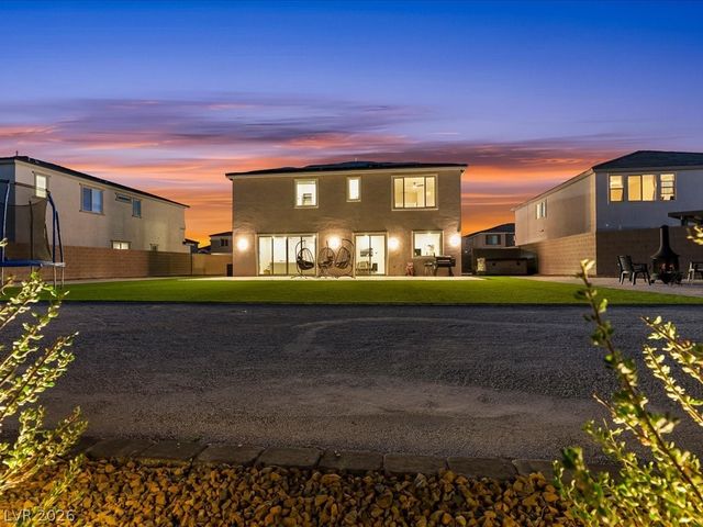 308 Cantiga Avenue, Las Vegas, NV 89183