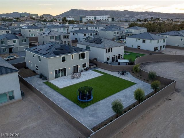 308 Cantiga Avenue, Las Vegas, NV 89183