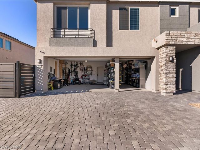 308 Cantiga Avenue, Las Vegas, NV 89183