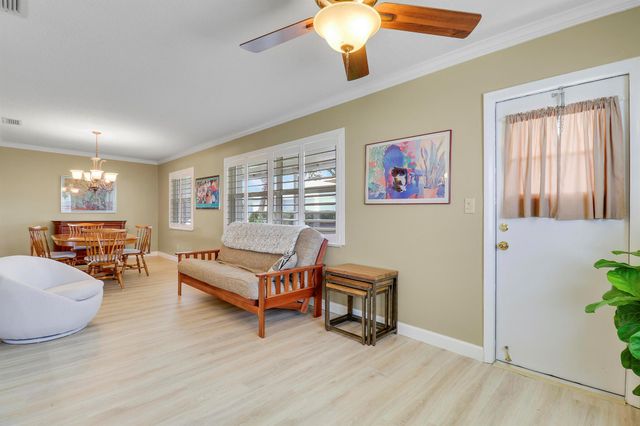 814 SW 5th Avenue, Boynton Beach, FL 33426