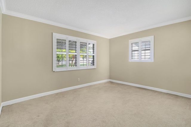 814 SW 5th Avenue, Boynton Beach, FL 33426