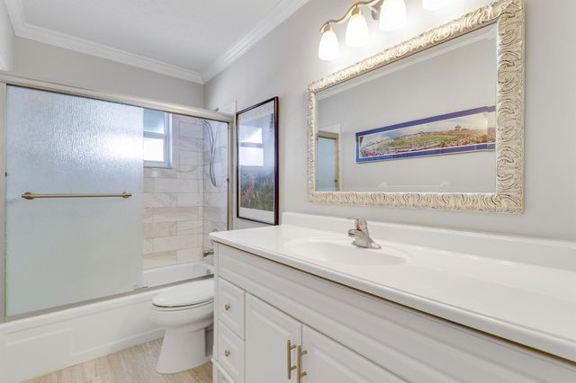 814 SW 5th Avenue, Boynton Beach, FL 33426