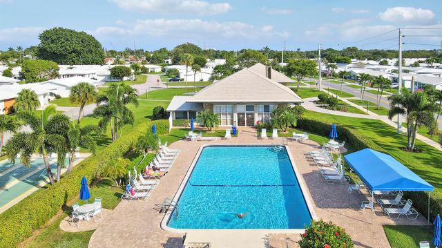 814 SW 5th Avenue, Boynton Beach, FL 33426