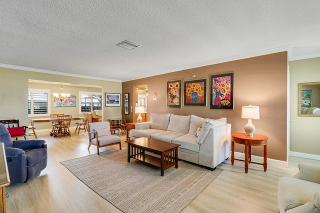 814 SW 5th Avenue, Boynton Beach, FL 33426