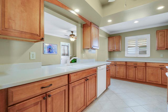 814 SW 5th Avenue, Boynton Beach, FL 33426