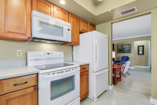 814 SW 5th Avenue, Boynton Beach, FL 33426