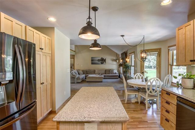3208 Tiburon Drive, Eau Claire, WI 54701