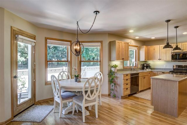3208 Tiburon Drive, Eau Claire, WI 54701