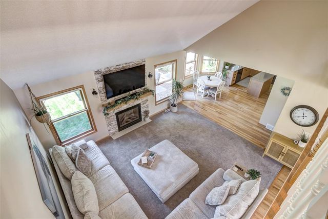 3208 Tiburon Drive, Eau Claire, WI 54701