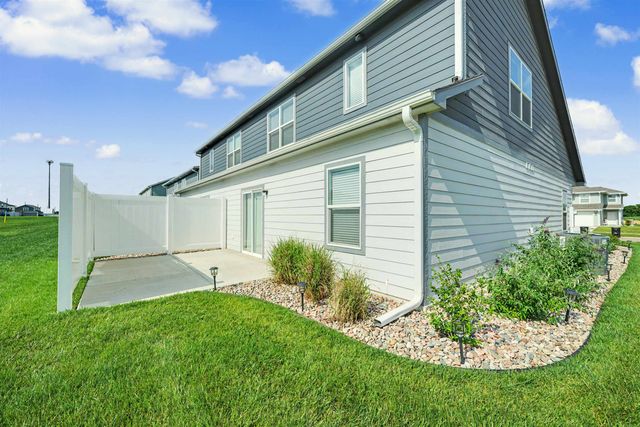 2754 Amelia Ln, Salina, KS 67401