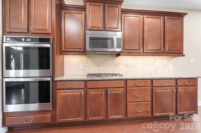 109 Edenton Lane, Mooresville, NC 28117