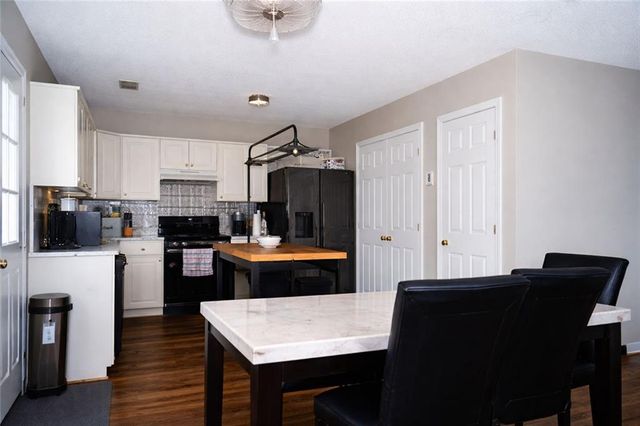 2922 Knoll View Place, Douglasville, GA 30135