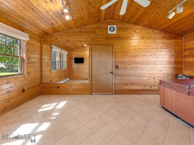 1310 Baldy Mountain Lane, Belgrade, MT 59714