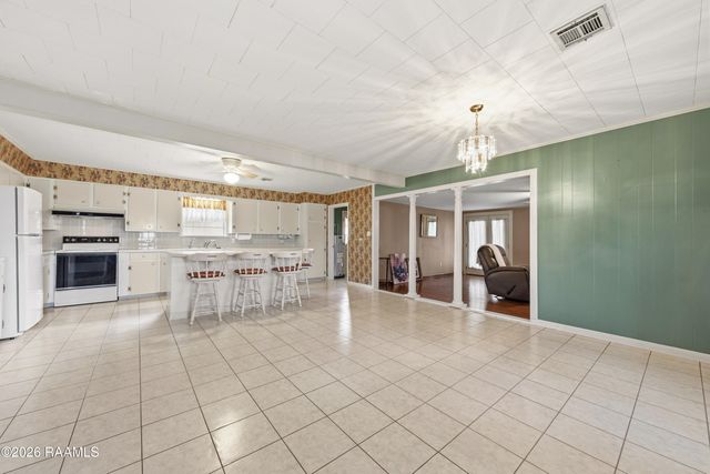 1016 Will Guidry, Breaux Bridge, LA 70517