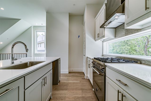 6028 Lewis Street 203, Dallas, TX 75206