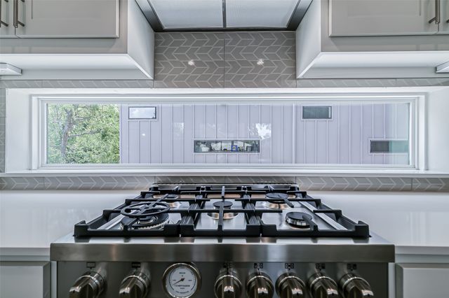 6028 Lewis Street 203, Dallas, TX 75206