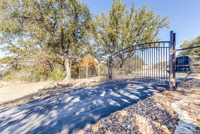 2454 Island View, Canyon Lake, TX 78133