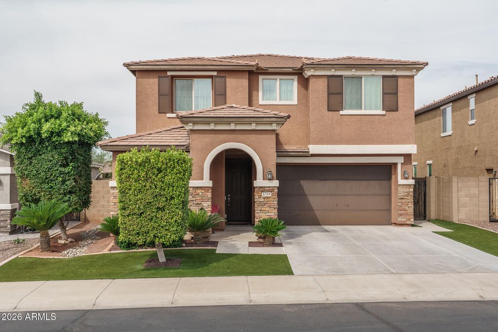 1754 N 212TH Lane, Buckeye, AZ 85396