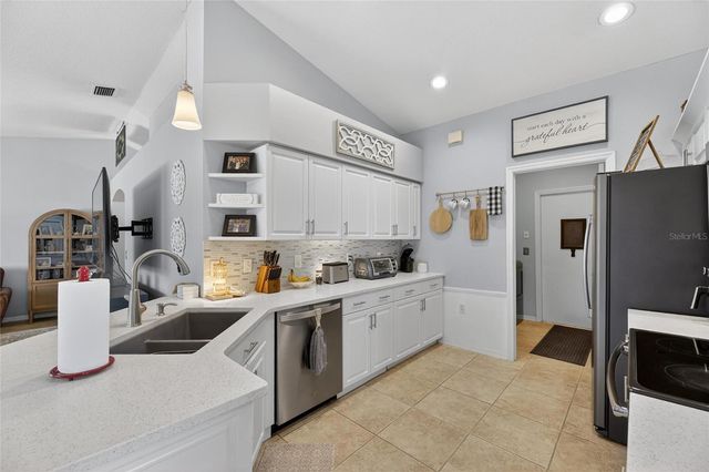 12828 RAYSBROOK DRIVE, Riverview, FL 33569