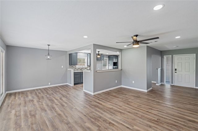 4222 Herndon St, Corpus Christi, TX 78411