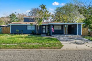 4222 Herndon St, Corpus Christi, TX 78411
