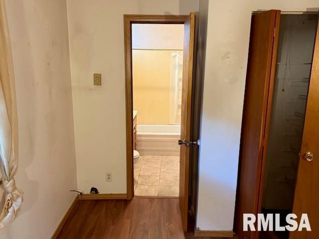 84 S New Thompson Lake Road, Carbondale, IL 62901