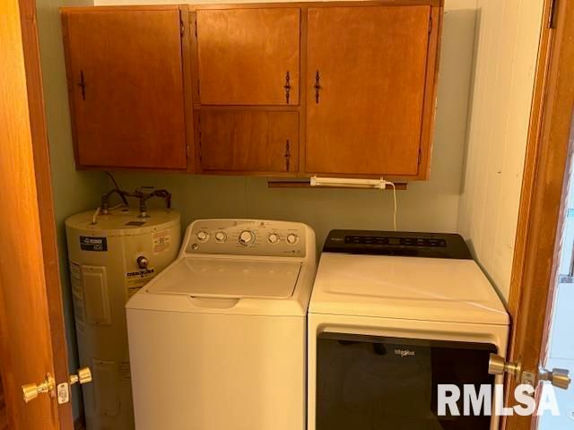 84 S New Thompson Lake Road, Carbondale, IL 62901