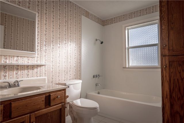 203 1st Street, Omaha, AR 72662