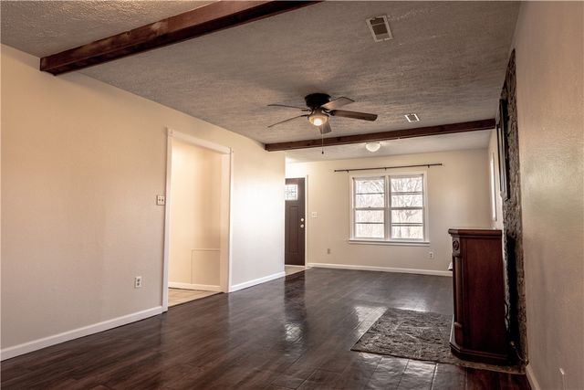 203 1st Street, Omaha, AR 72662