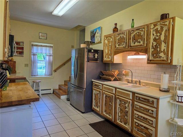 329 16th Avenue, Vienna, NY 13157