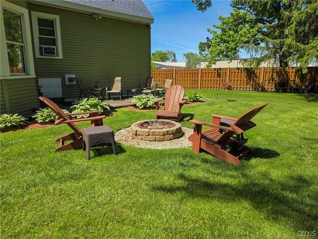 329 16th Avenue, Vienna, NY 13157