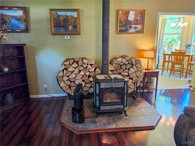 329 16th Avenue, Vienna, NY 13157