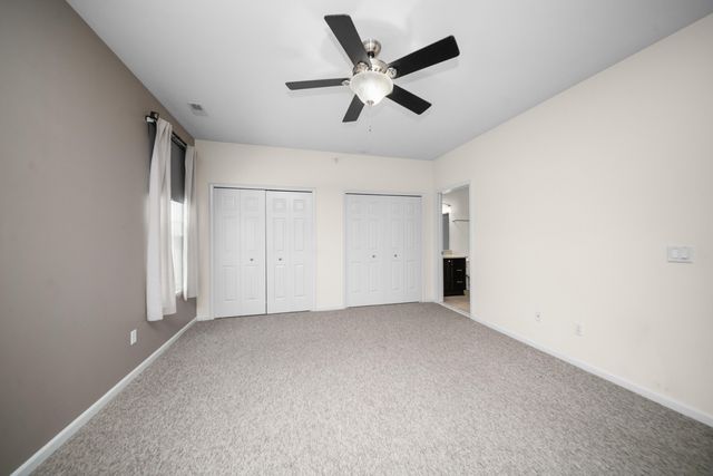 1013 E Summerfield Glen Circle 45, Ann Arbor, MI 48103