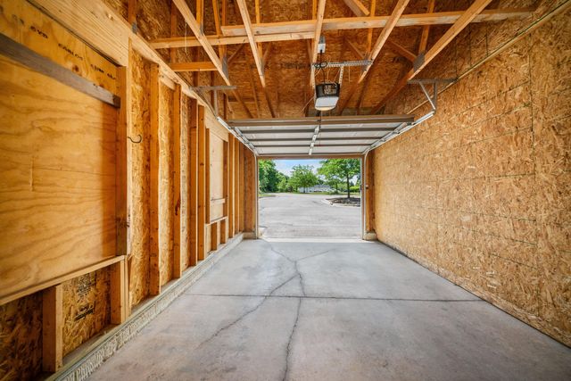 1013 E Summerfield Glen Circle 45, Ann Arbor, MI 48103