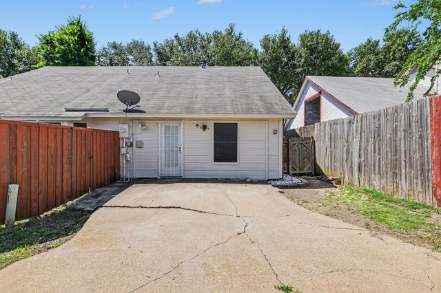 1011 Astaire Avenue, Duncanville, TX 75137