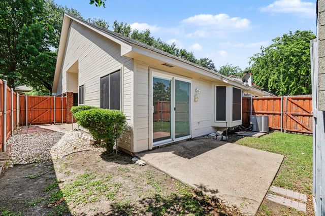 1011 Astaire Avenue, Duncanville, TX 75137