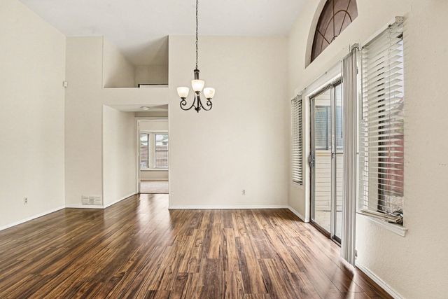 1011 Astaire Avenue, Duncanville, TX 75137