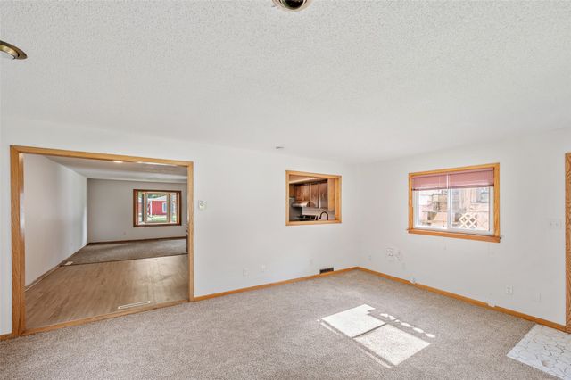 1431 Frazier Avenue, Des Moines, IA 50315
