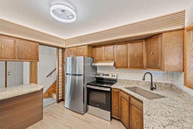1431 Frazier Avenue, Des Moines, IA 50315