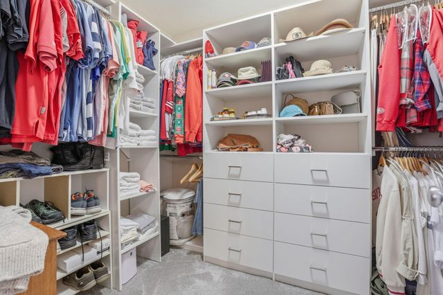 672 Stonefield Drive, Westerville, OH 43082