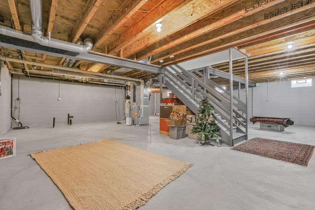 672 Stonefield Drive, Westerville, OH 43082