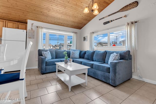 125 W Tide Way, Lavallette, NJ 08735