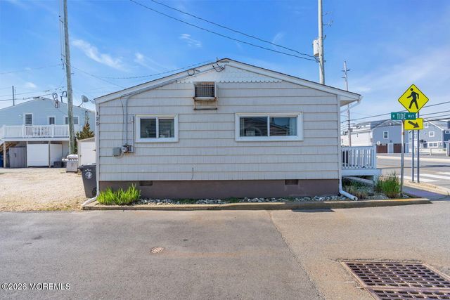 125 W Tide Way, Lavallette, NJ 08735