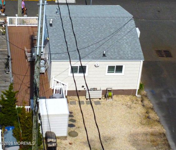 125 W Tide Way, Lavallette, NJ 08735