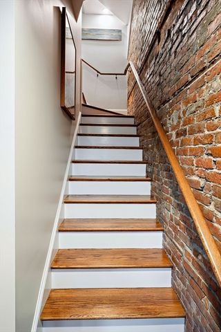 4 Crystal Pl 2, Boston, MA 02129